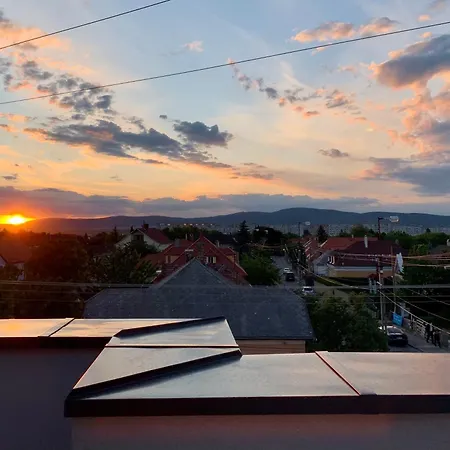 Apartmán Panorama Penthouse - Gyoenyoeru Latkep A Bakonyra *